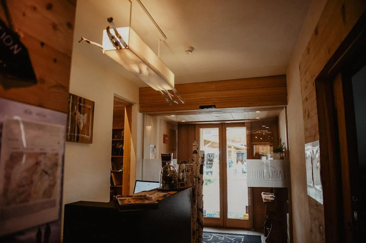 ליביניו Hotel Larice