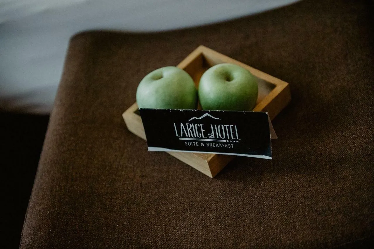 ליביניו Hotel Larice